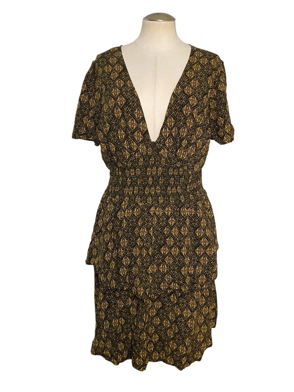Tanoa Rayon Boho Mini Dress Large Smocked Waist V-Neck Short Sleeve - Picture 2 of 8